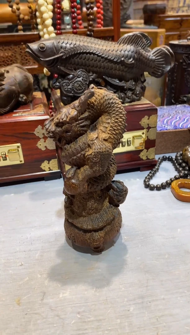 木工艺品 福利 捡漏  888 龙柱子