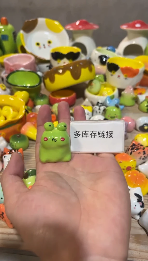 28手工手绘陶瓷品