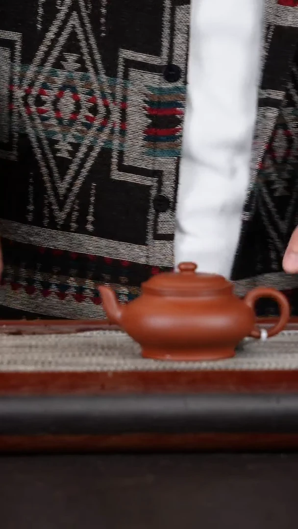 【闪购商品】紫砂茶壶景州虚扁底槽清190CC