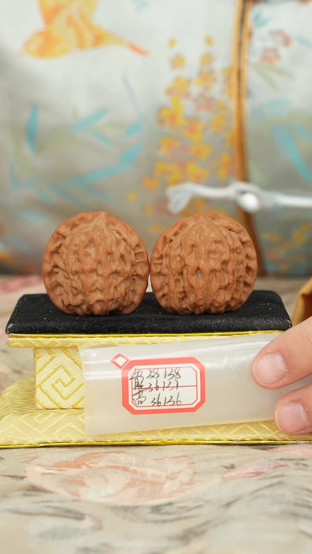 【闪购商品】文玩核桃把件非嫁接北京