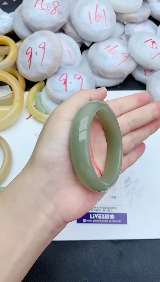 未镶嵌手镯石英质玉291+56/57