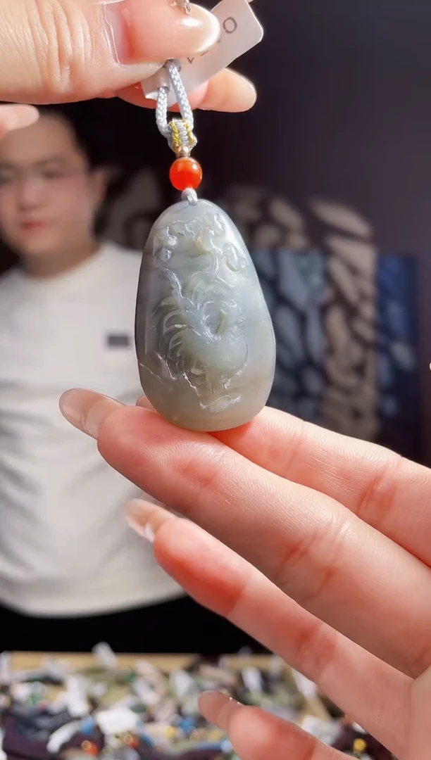 【闪购商品】和田玉颈饰未镶嵌拍一发一