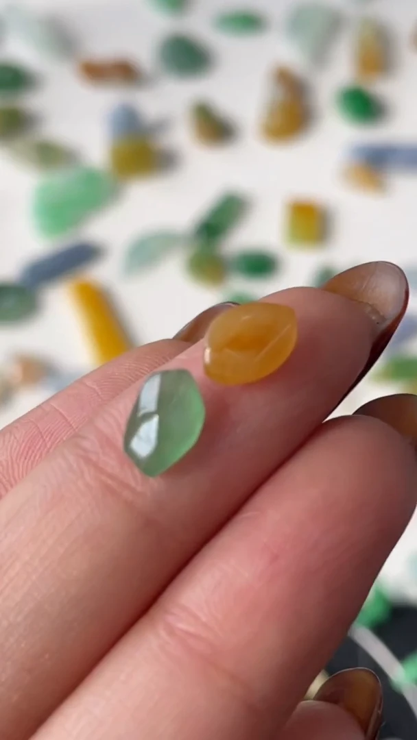 【闪购商品】定制翡翠未镶嵌切割面2颗520+52