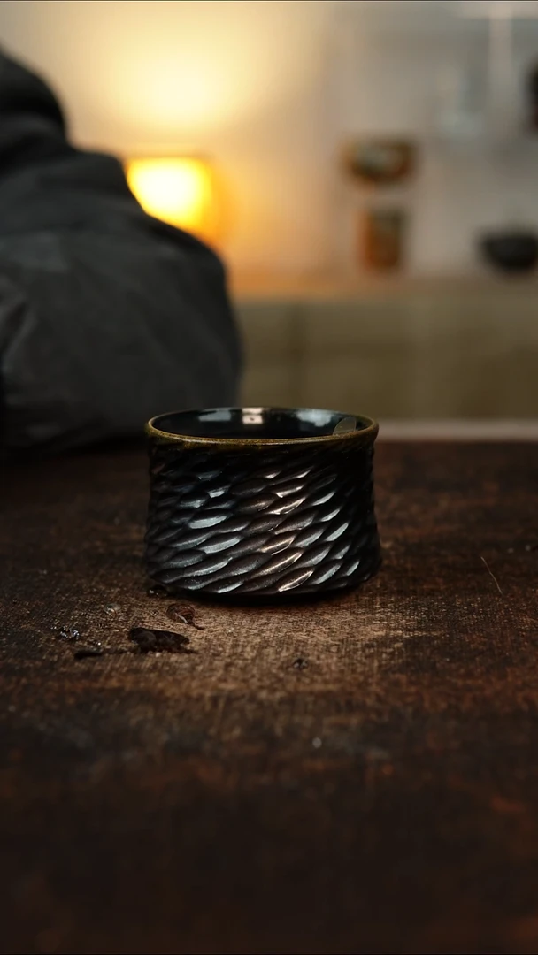 102 乌金小蛮腰主人杯  170cc