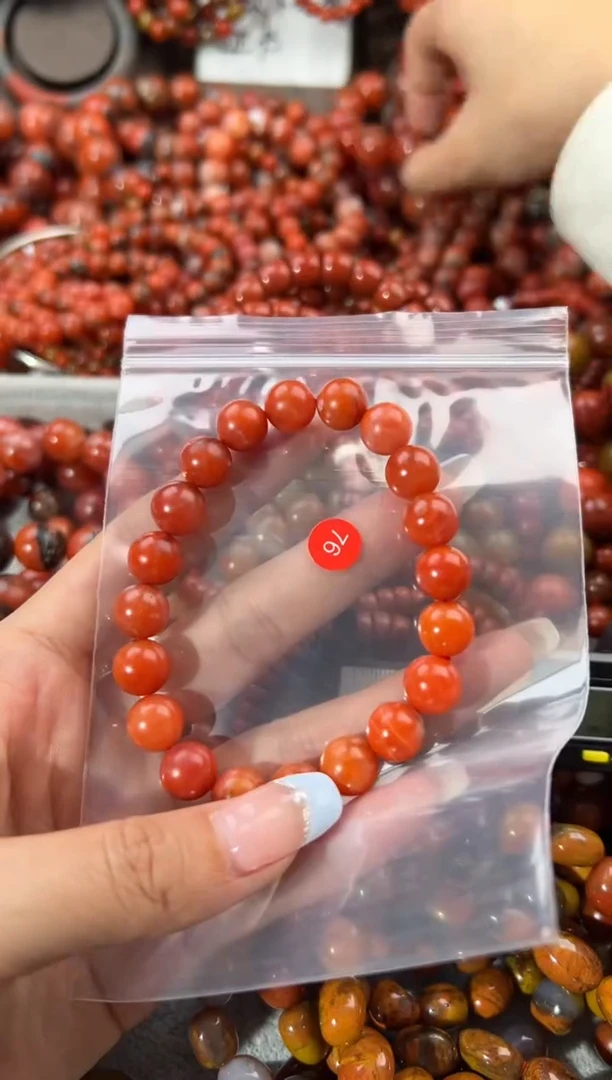 未镶嵌手串南红玛瑙9+