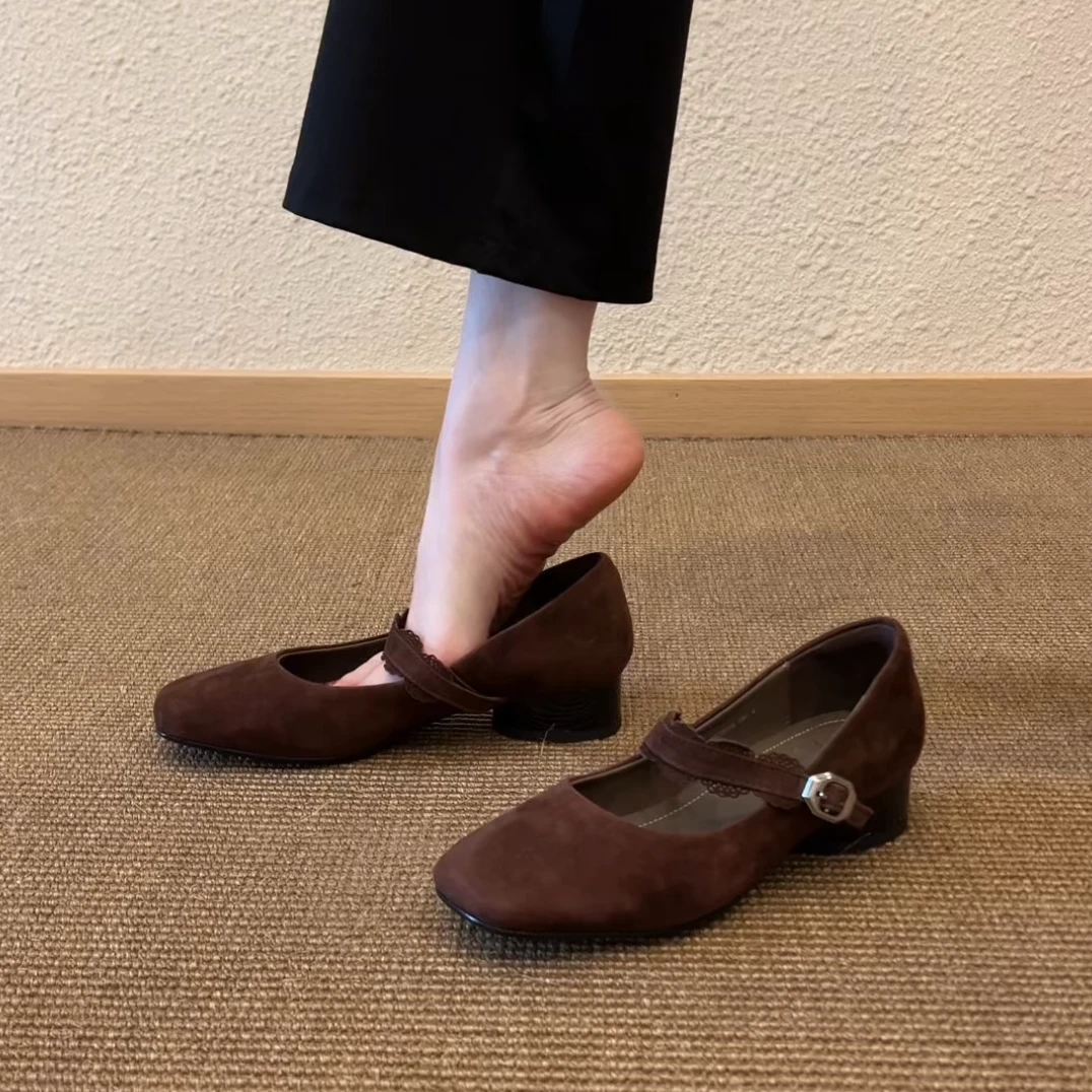 Pokoy-3cm波浪纹花边一字带单鞋