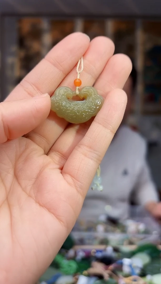 【闪购商品】和田玉颈饰未镶嵌拍一发一多样性发货