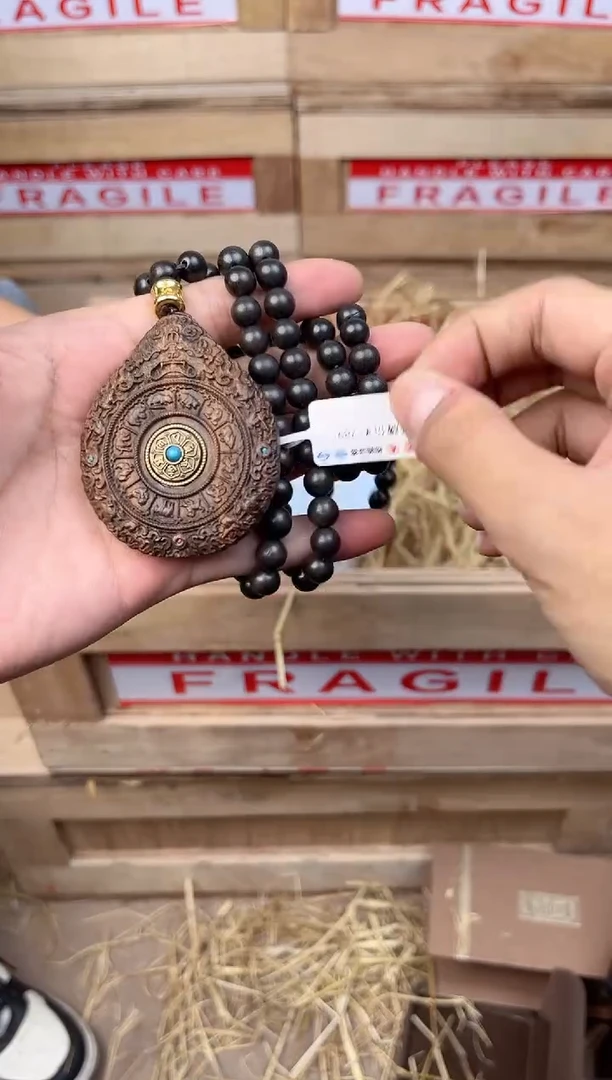 精品手串 非金属（无礼盒）