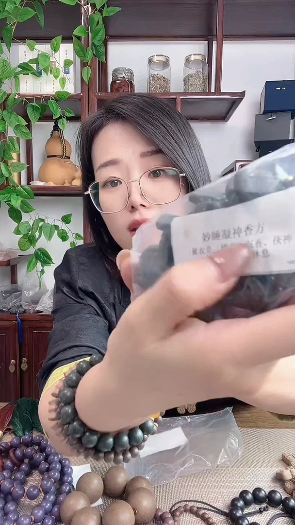 泥塑张****0微瑕秒睡凝神的玉桂狗