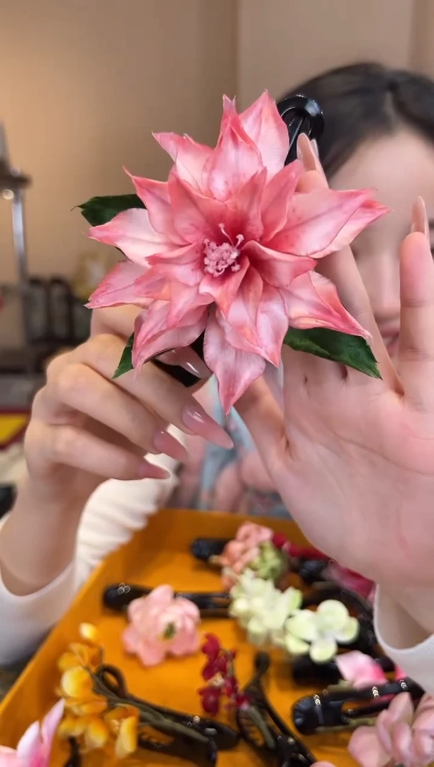刺绣非遗绒花（发饰）