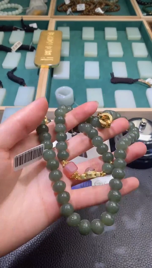 定制和田玉且末料妈妈链