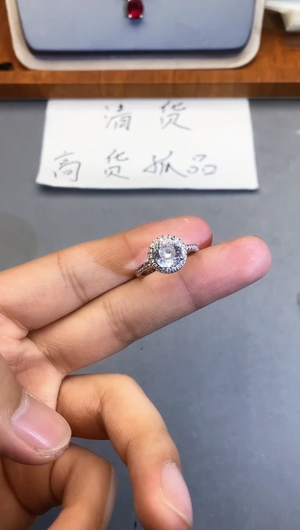 【闪购商品】石英质玉珠宝奇石合金1