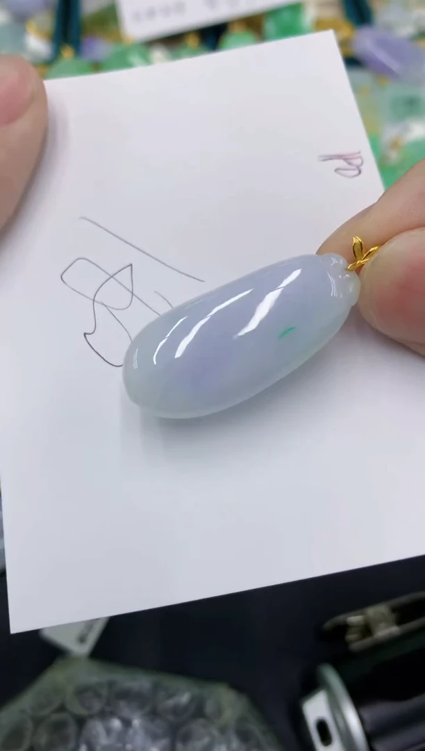 颈饰18K金镶嵌翡翠11111111111111