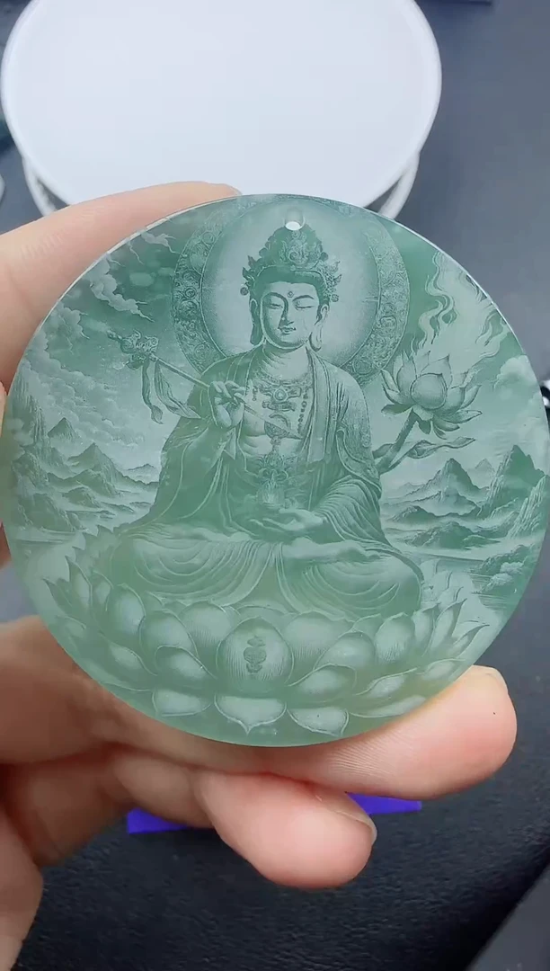 【闪购商品】翡翠颈饰未镶嵌1111111111