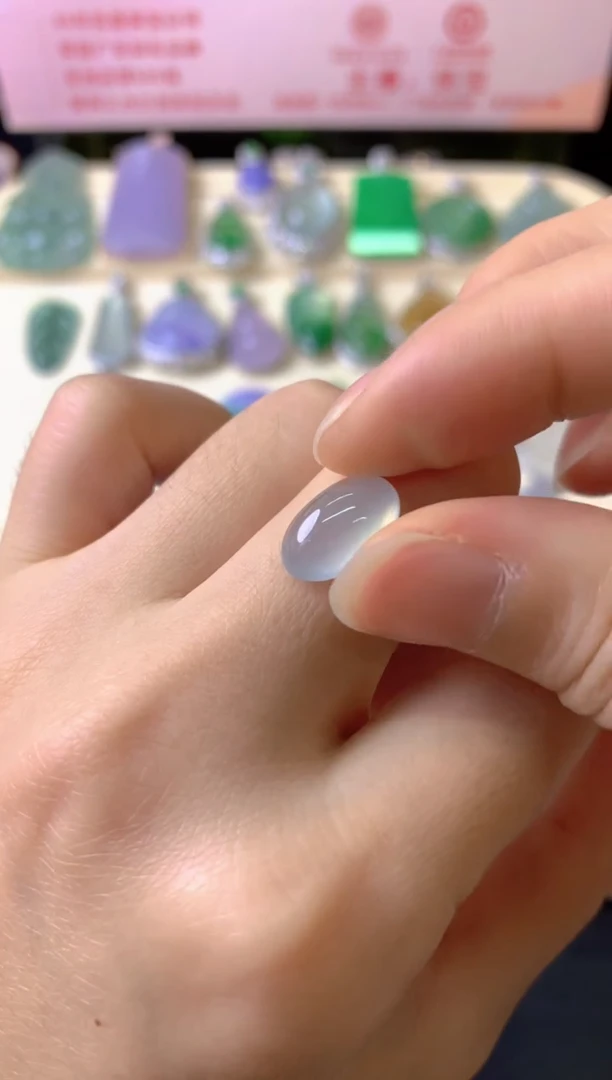 未镶嵌定制翡翠小*圆裸玉（客户意向镶嵌）