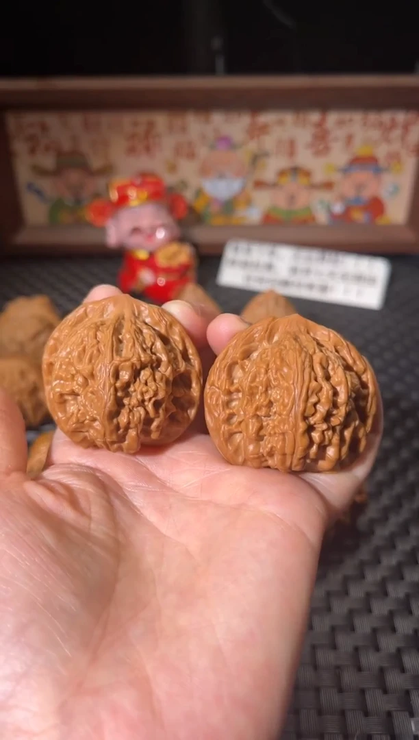 把件文玩核桃望月41+