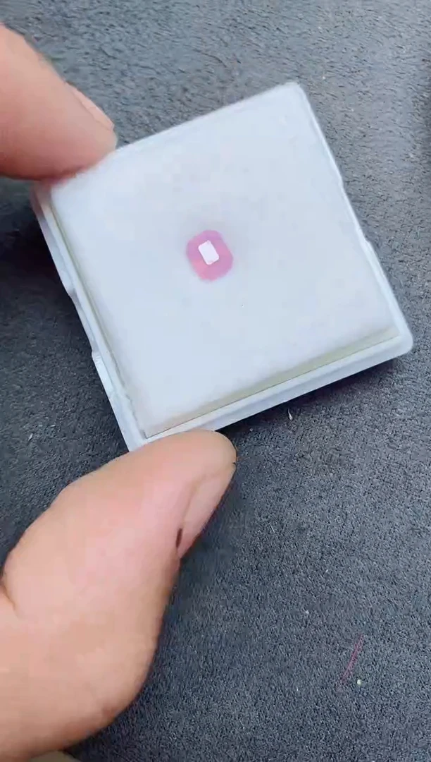 裸石尖晶石马亨盖0.92ct