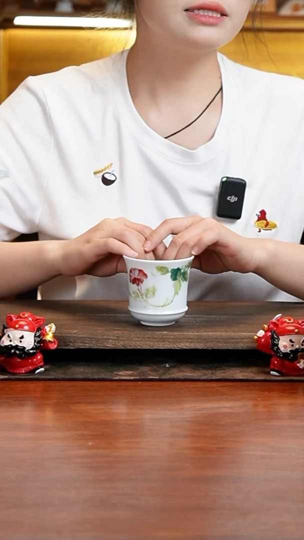 景德镇手绘釉中彩（食品级）茶杯