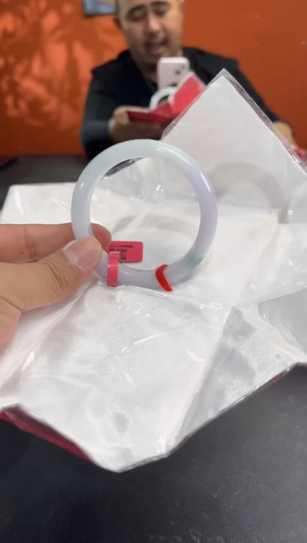 未镶嵌手镯翡翠11