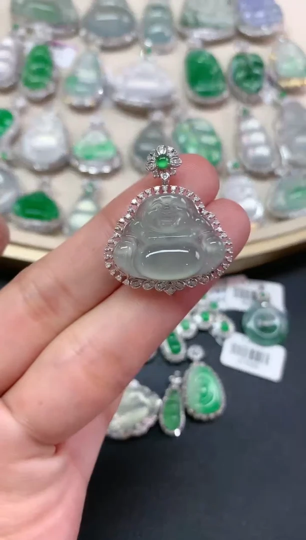 【闪购商品】翡翠吊坠(不含链)18K金镶嵌W200|3980