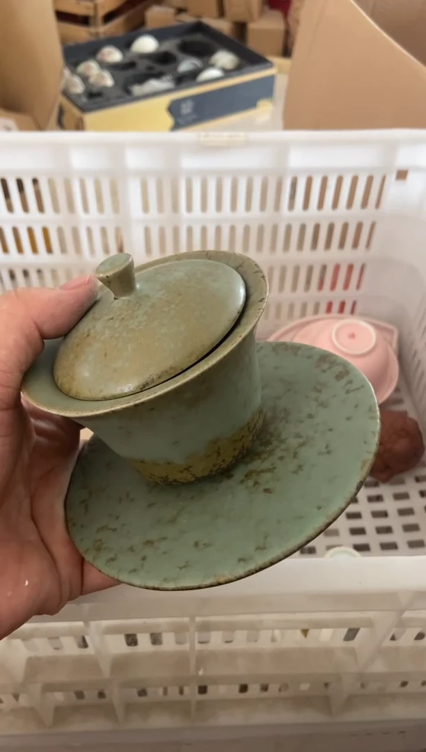 无运费险有瑕疵的摄影的产品有使用过的痕迹有点脏介意勿拍