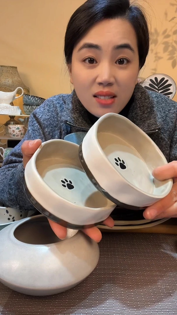 【闪购商品】瓷片2个5英寸异形小碗 微瑕介意勿拍