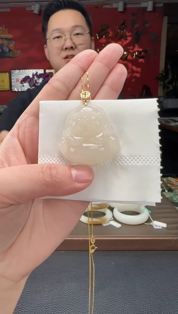 【闪购商品】和田玉颈饰18K金镶嵌藕粉佛公