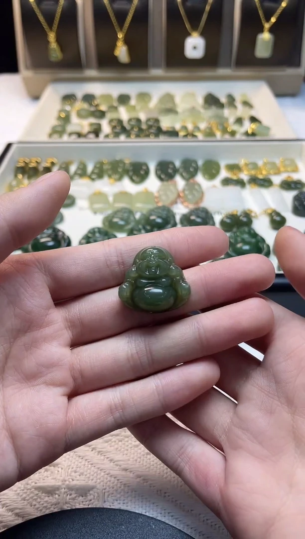 吊坠(不含链)未镶嵌和田玉吊坠(不含链) 未镶嵌 和田玉