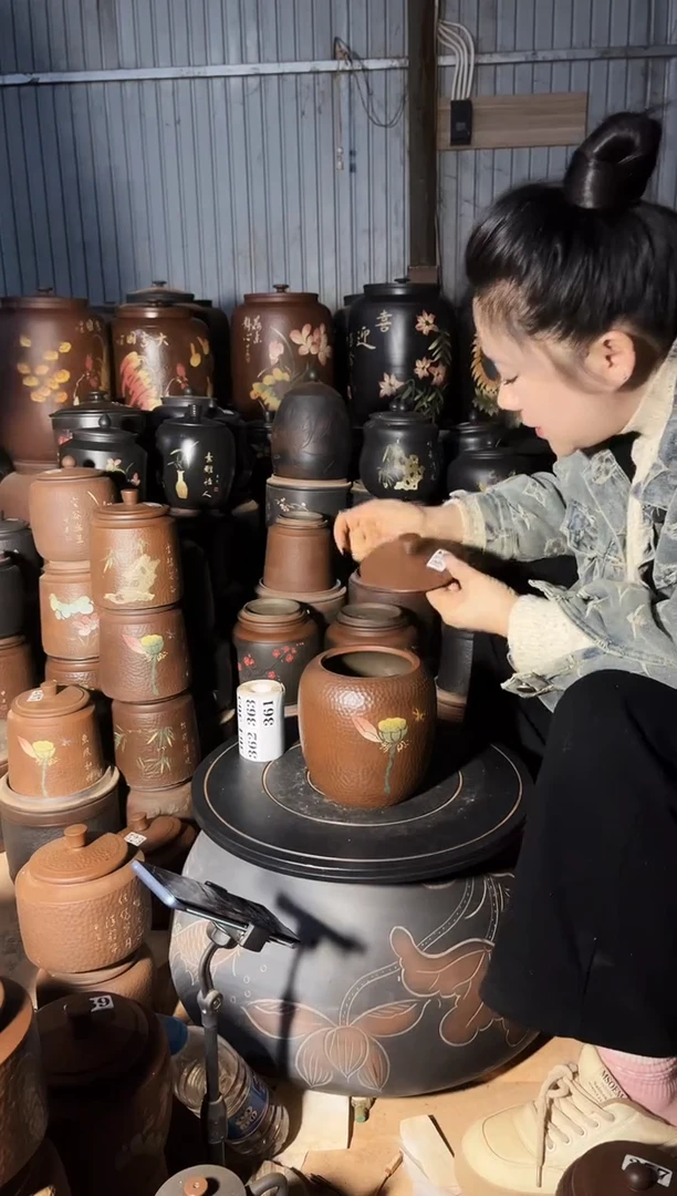 【闪购商品】壶瑕疵茶叶罐花生古铜色 315