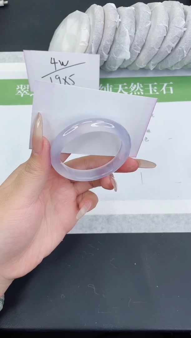 【闪购商品】石英质玉手镯未镶嵌M450-50+