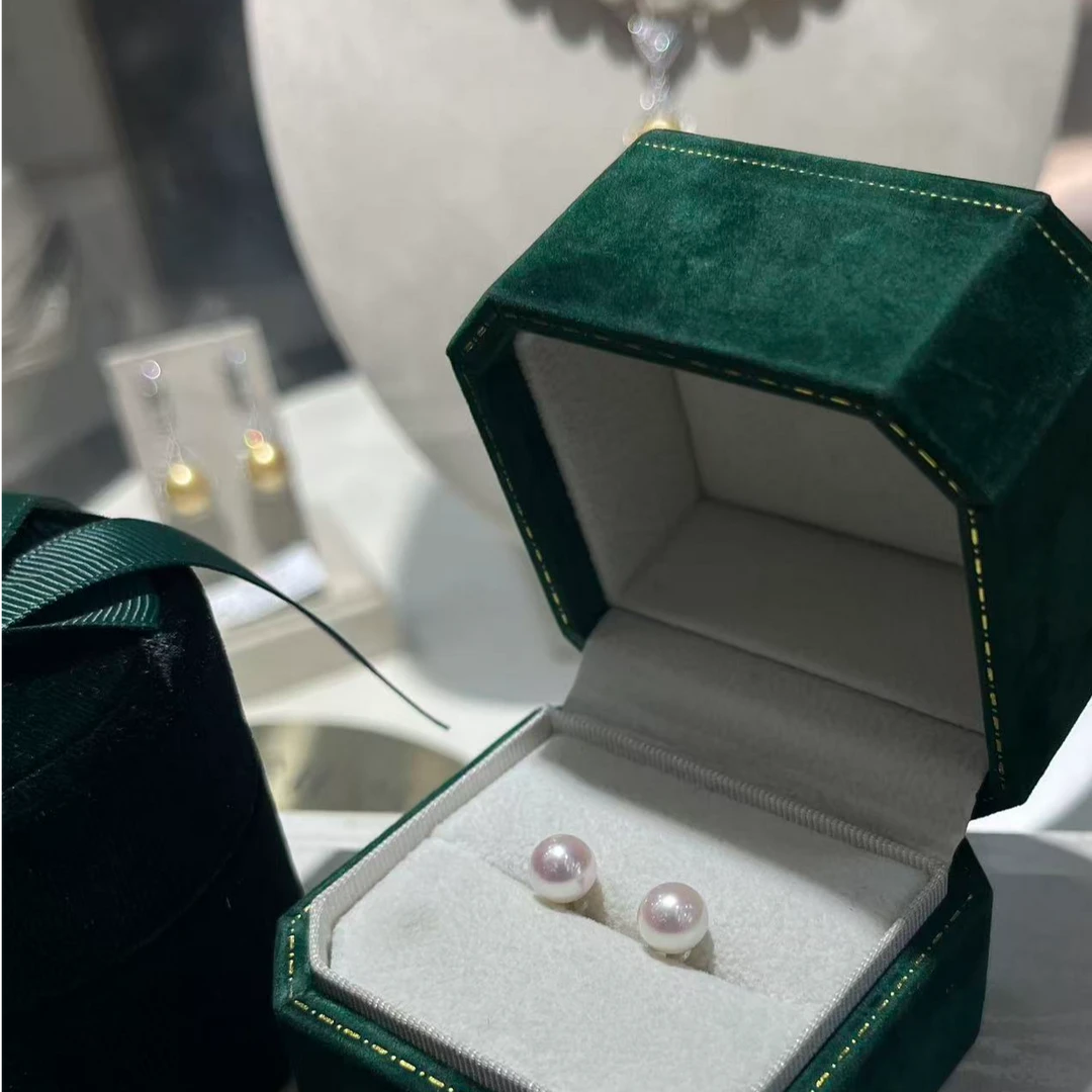 【珍珠皇后】樱花粉18K金海水akoya珍珠耳钉正圆极强光微瑕（7-8mm）