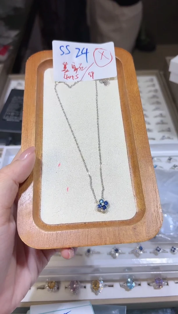 【闪购商品】蓝宝石项链银S925镶嵌多样性发一SS24
