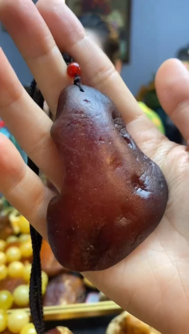 琥珀颈饰未镶嵌吊坠