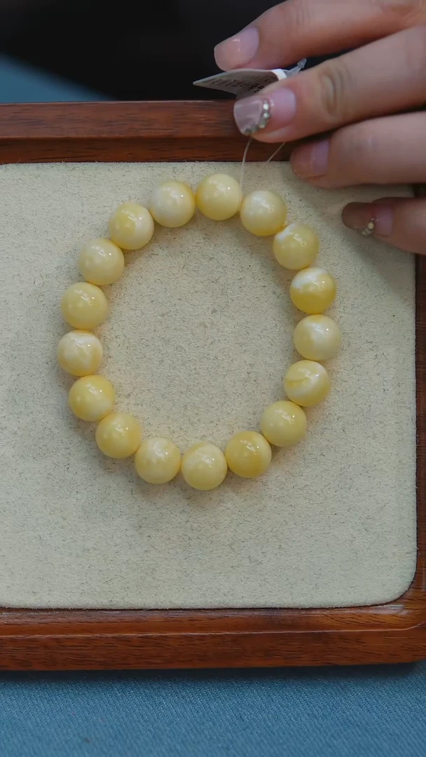 未镶嵌琥珀手链w27