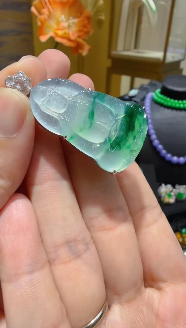 吊坠(不含链)18K金镶嵌翡翠多样性团购发一件