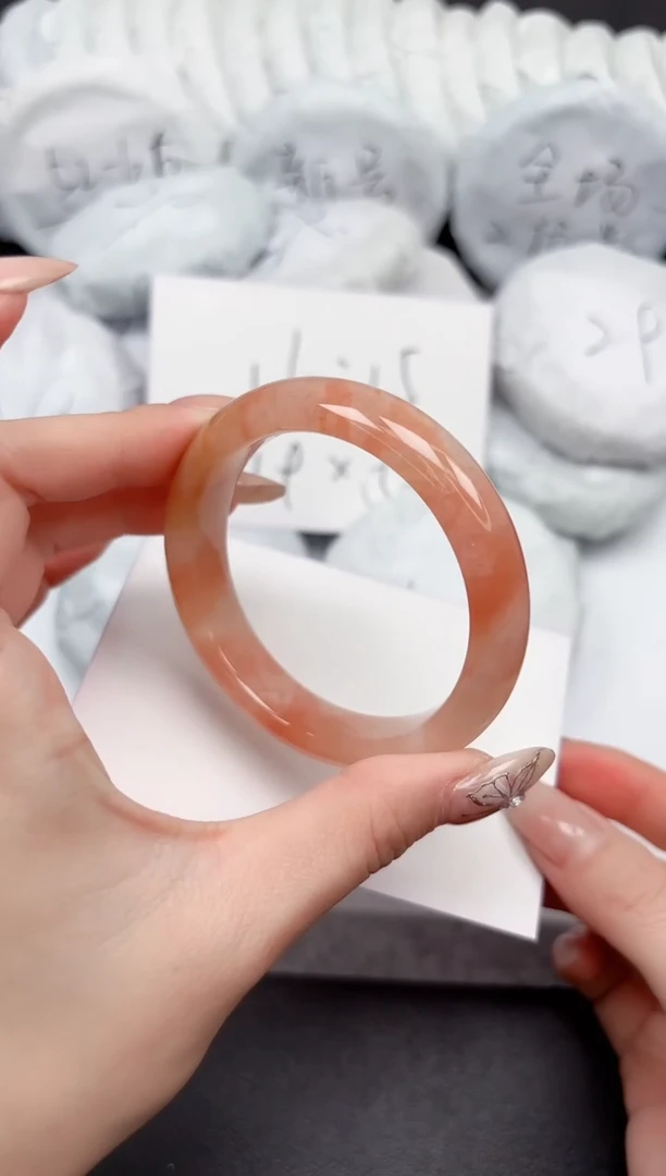 未镶嵌手镯石英质玉195-54