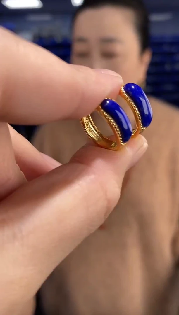 银S925镶嵌青金石耳饰EZ5430