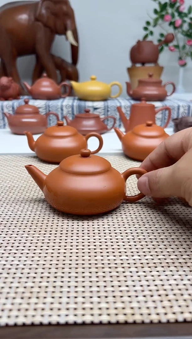 原矿鸡蛋黄全手 微瑕剑流梨 100cc