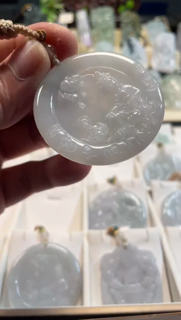 颈饰未镶嵌翡翠12/08/144