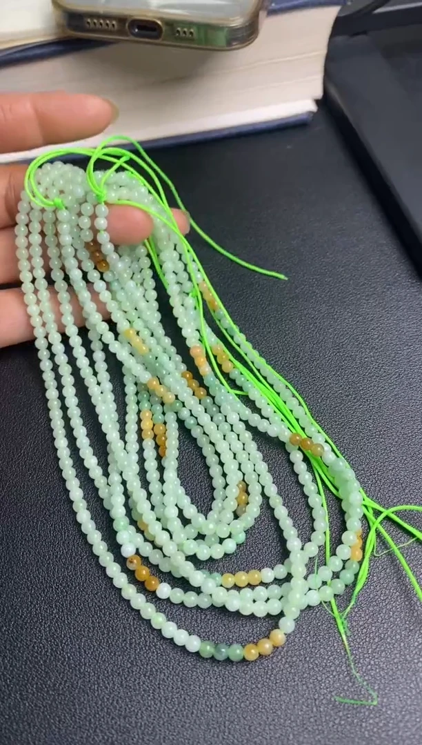 定制翡翠未镶嵌翡翠毛货多样性发其一