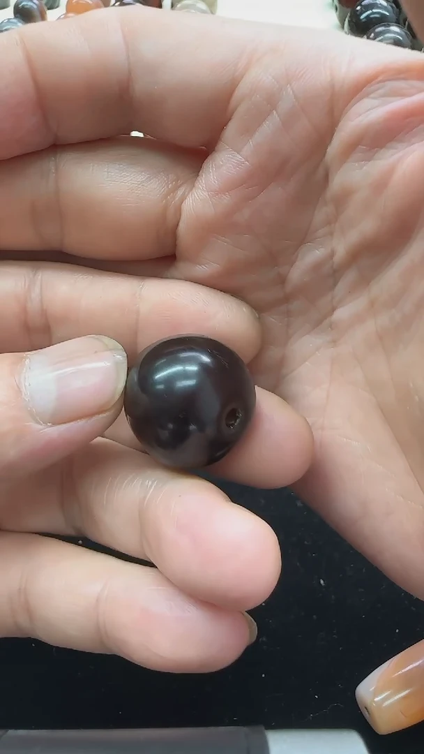 玛瑙/玉髓颈饰未镶嵌糖球  24*21