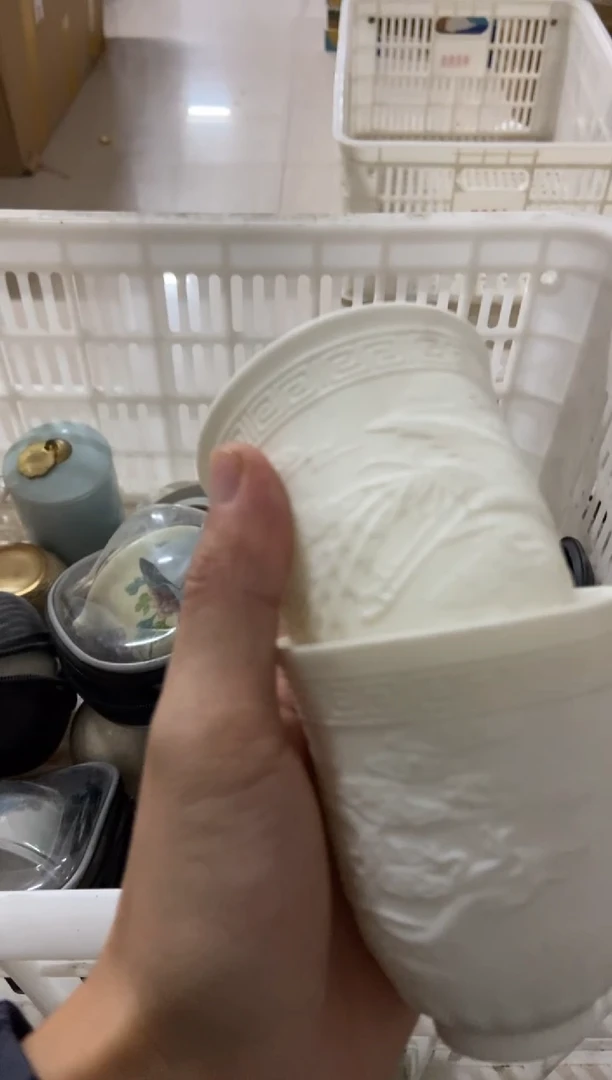 杯无运费险有瑕疵的摄影的产品有使用过的痕迹有点脏介意勿拍