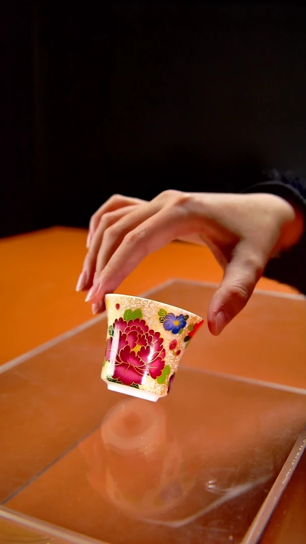 其他陶瓷《言泥陶瓷》万花不落地系列