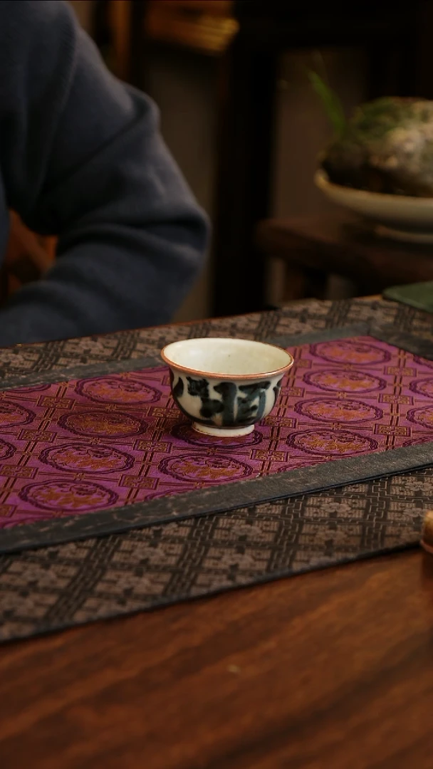 【闪购商品】杯子+茗片集书法压手杯