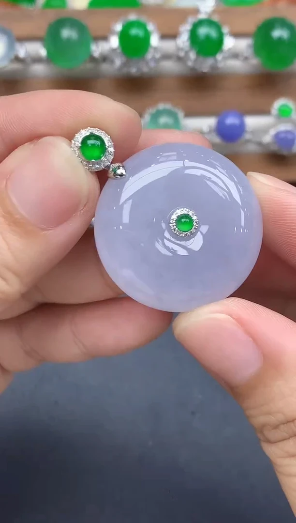 颈饰18K金镶嵌翡翠533-中国好珍宝