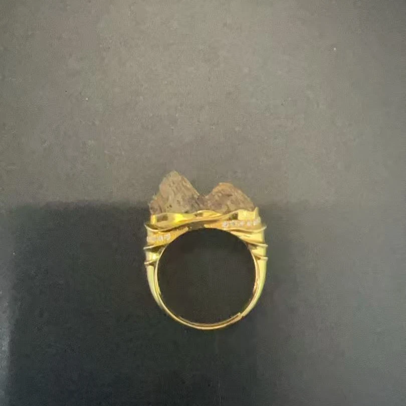 DY-B8994 越南芽庄熟结绿奇楠沉水戒指 3.86g