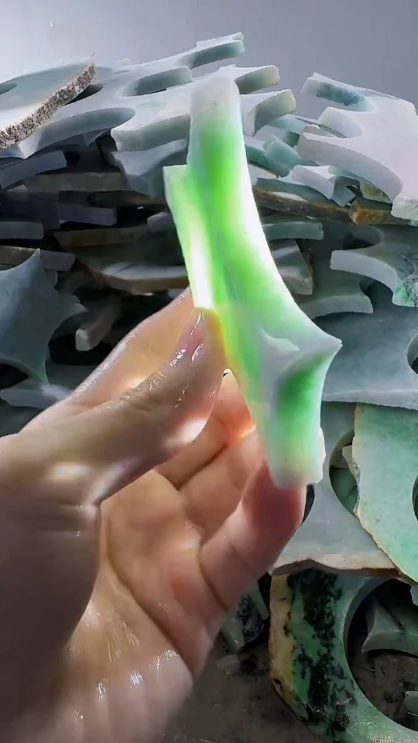 裸石翡翠缅甸翡翠A货文6855