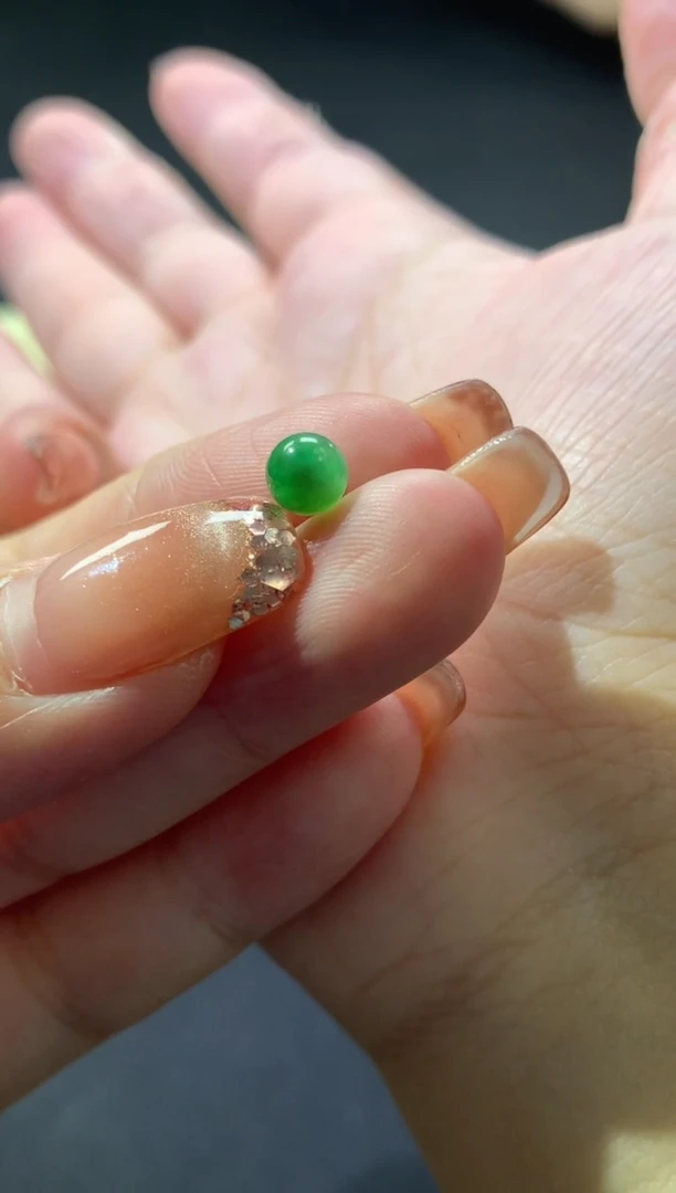 未镶嵌定制翡翠卡5.5mm