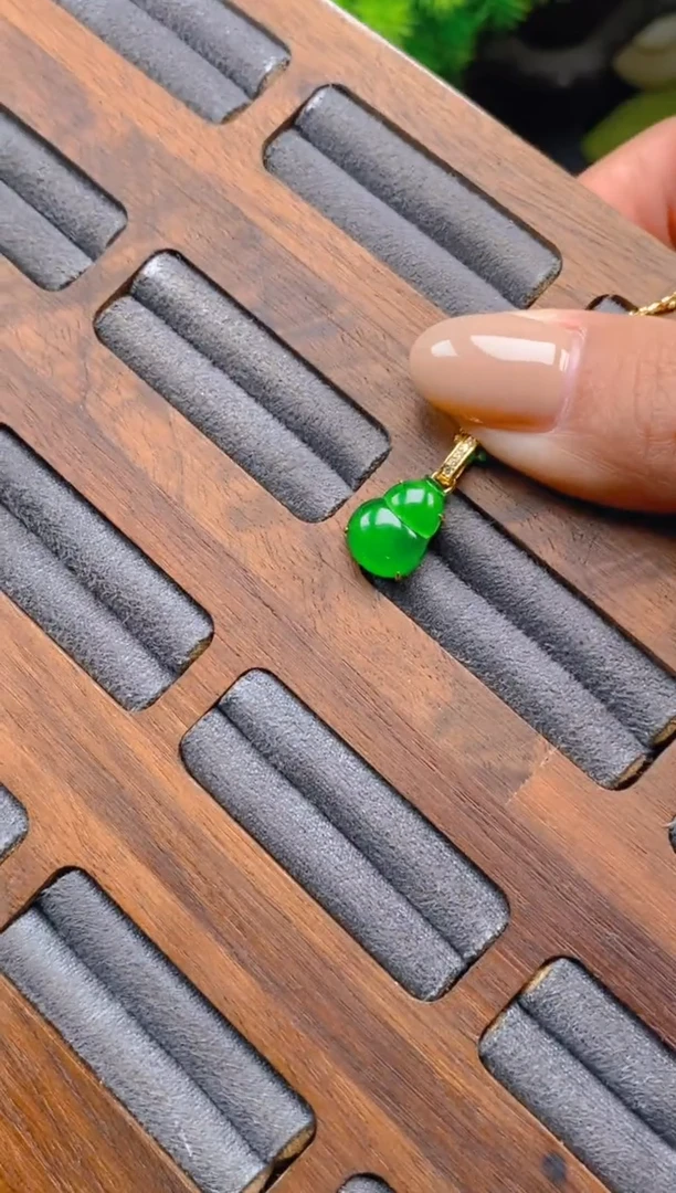 吊坠(不含链)银S925镶嵌翡翠大葫芦吊坠