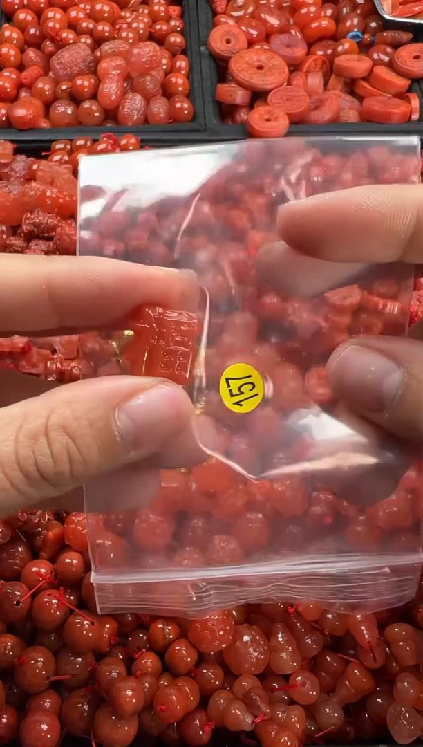 【闪购商品】南红玛瑙颈饰未镶嵌1